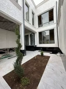 Дом 300 м² на участке 2 сотки в Мирзо-Улугбекском районе