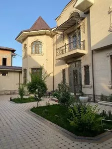 Дом 350 м2 на участке 5 соток в Яшнабадском районе