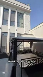 Дом 360 м2 на участке 3 сотки в Мирзо-Улугбекском районе