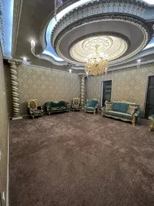 Дом 360 м2 в Яккасарайском районе
