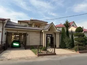Дом 450 кв.м на участке 6 соток в Мирзо-Улугбекском районе