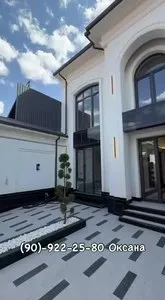 Дом 450 м2 на участке 2.8 соток в Мирзо-Улугбекском районе