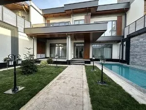 Дом 500 м2 на участке 5.5 соток в Мирзо-Улугбекском районе