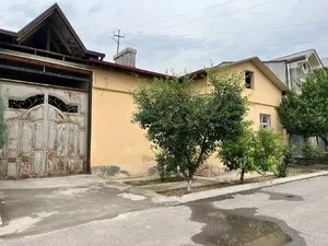Дом 6 соток, 5 комнат в Мирзо-Улугбекском районе