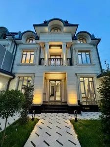 Дом в Мирзо-Улугбекском районе, 500 кв.м