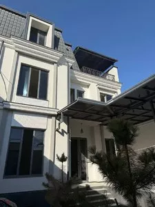Дом в Мирзо-Улугбекском районе, Рублевка, 450 м²