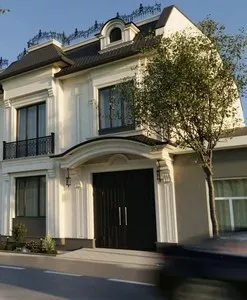 Дом в неоклассическом стиле в Яшнабадском районе