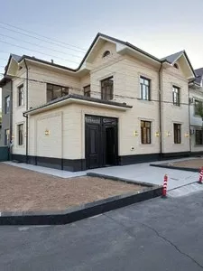 Дом в Яккасарайском районе, 2 сотки, 6 комнат