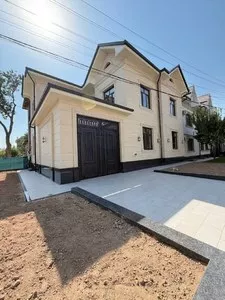 Дом в Яккасарайском районе, 260 м²