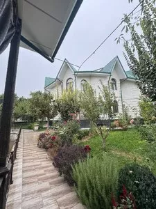 Дом в Яшнабадском районе, 1000 м2