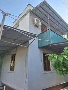 Двухэтажная дача в Паркентском районе, Новбахор