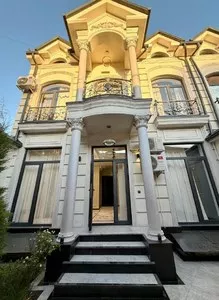 Двухэтажный дом 350 м2 в Мирзо-Улугбекском районе