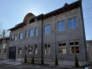 Двухэтажный дом 6 соток в Кибрайском районе