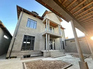Двухэтажный дом в Кибрайском районе, 5.3 сотки