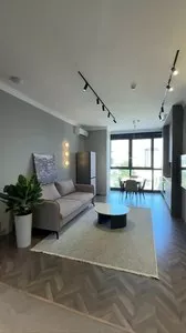 Двухкомнатная квартира в ЖК Business Park by Golden House