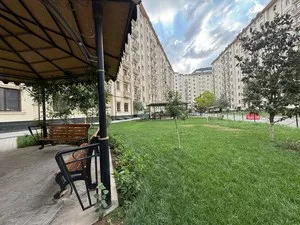 Двухкомнатная квартира в ЖК Пойтахт, Юнусабадский район