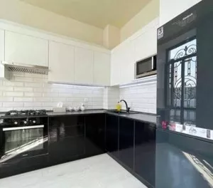 Двухкомнатная квартира в ЖК White House, 57 м2