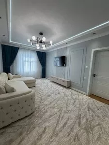 Двухкомнатная квартира в Шайхантахурском районе, Каратош