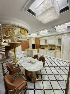 Двухуровневый пентхаус с террасой 300 м2