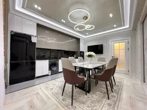 Двухъярусная квартира 260 м2 на улице Махтумкули