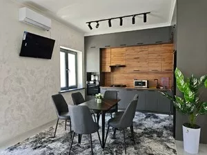Евродом в центре Кибрая, 3 сотки, 240 м2