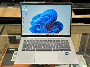 HP Zbook Firefly 14 G10, Core i5-1350P, 16GB RAM, 256GB SSD