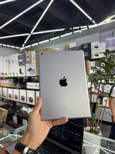 iPad 6 128GB