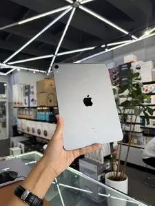 iPad Pro 11 (2018) 256 ГБ Wi-Fi, LLA, 88% батареи
