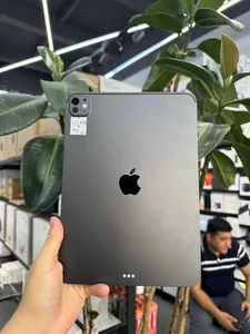 iPad Pro 11-inch M5