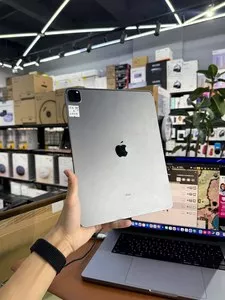 iPad Pro 12.9 дюйма 2020 128GB