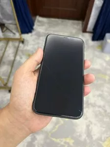 iPhone 11 128GB черный