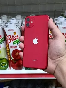 iPhone 11 64GB Red