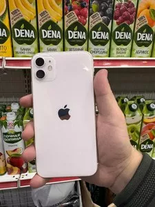 iPhone 11 64GB White