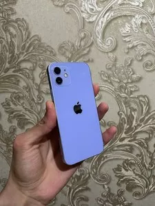 iPhone 12 64GB фиолетовый