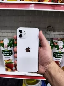 iPhone 12 64GB White