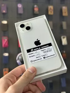 iPhone 13 128GB Starlight