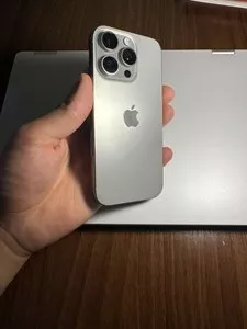 iPhone 16 Pro 256GB Natural Titanium