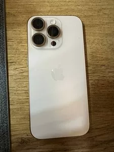 iPhone 16 Pro