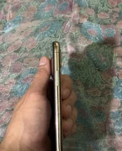 iPhone XS 64GB Gold
