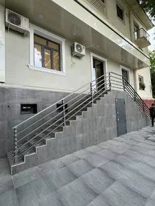 Коммерческое помещение 200 м2 на первой линии, Шота Руставели