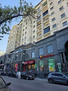 Коммерческое помещение 724 кв.м в ЖК Мухташам, Юнусабадский район