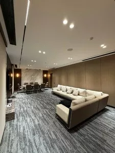 Коммерческое помещение в бизнес-центре, 400 м2
