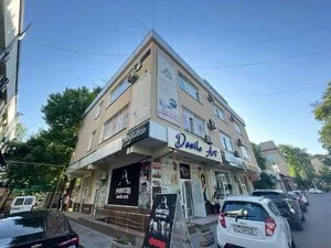 Коммерческое здание 1150 м2 на 4 сотках