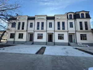 Коттедж 5 комнат в Олмазорском районе