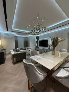 Квартира 180 м2 в Мирзо-Улугбекском районе