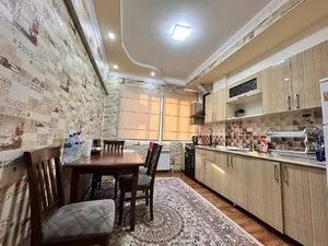 Квартира 2-комнатная в ЖК Dream House, 80 кв.м