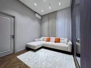 Квартира 3-комнатная в ЖК Oz Mahal, 57 кв.м