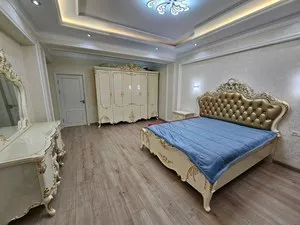 Квартира в ЖК Bobur Elite, 2 комнаты, 98 кв.м