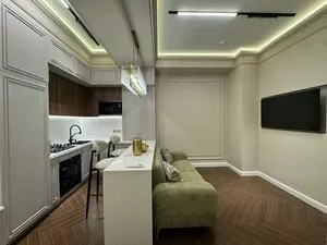 Квартира в ЖК Imperial Club City, 3-комнатная, 50 кв.м