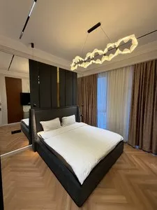 Квартира в ЖК Skyline Towers, 3 комнаты, 6 этаж